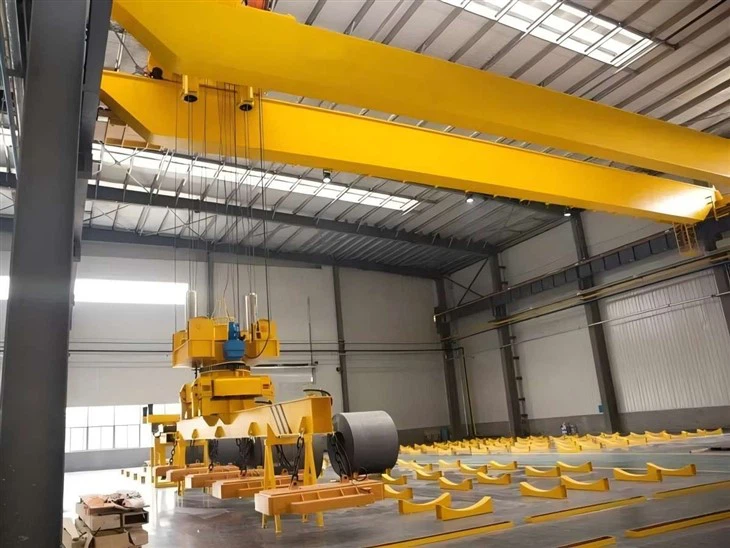Magnet Crane Machine