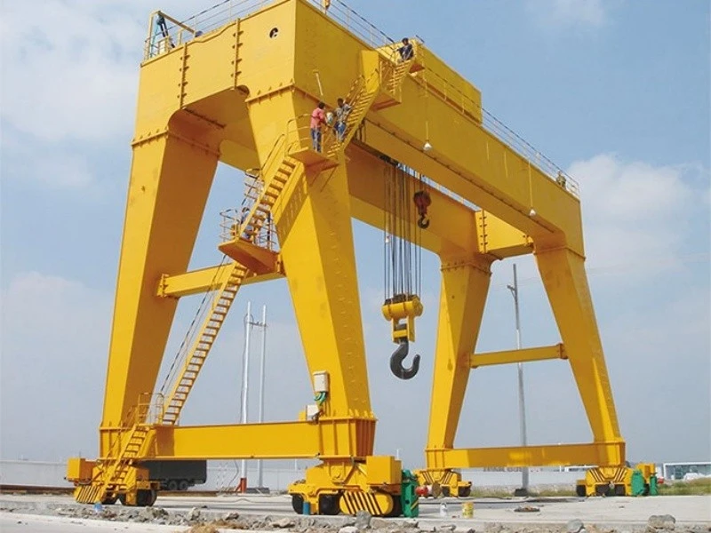 Travelling gantry crane (4)